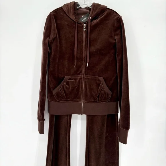 Express Brown Velour Tracksuit - Picture 4 of 10